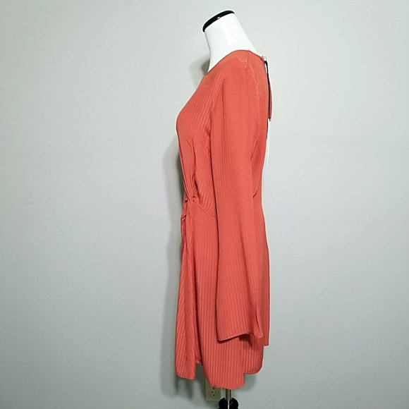New NSR Twist Knot Flared Long Sleeve Dress  L/Large Womens Burnt Orange Mini - Picture 5 of 11
